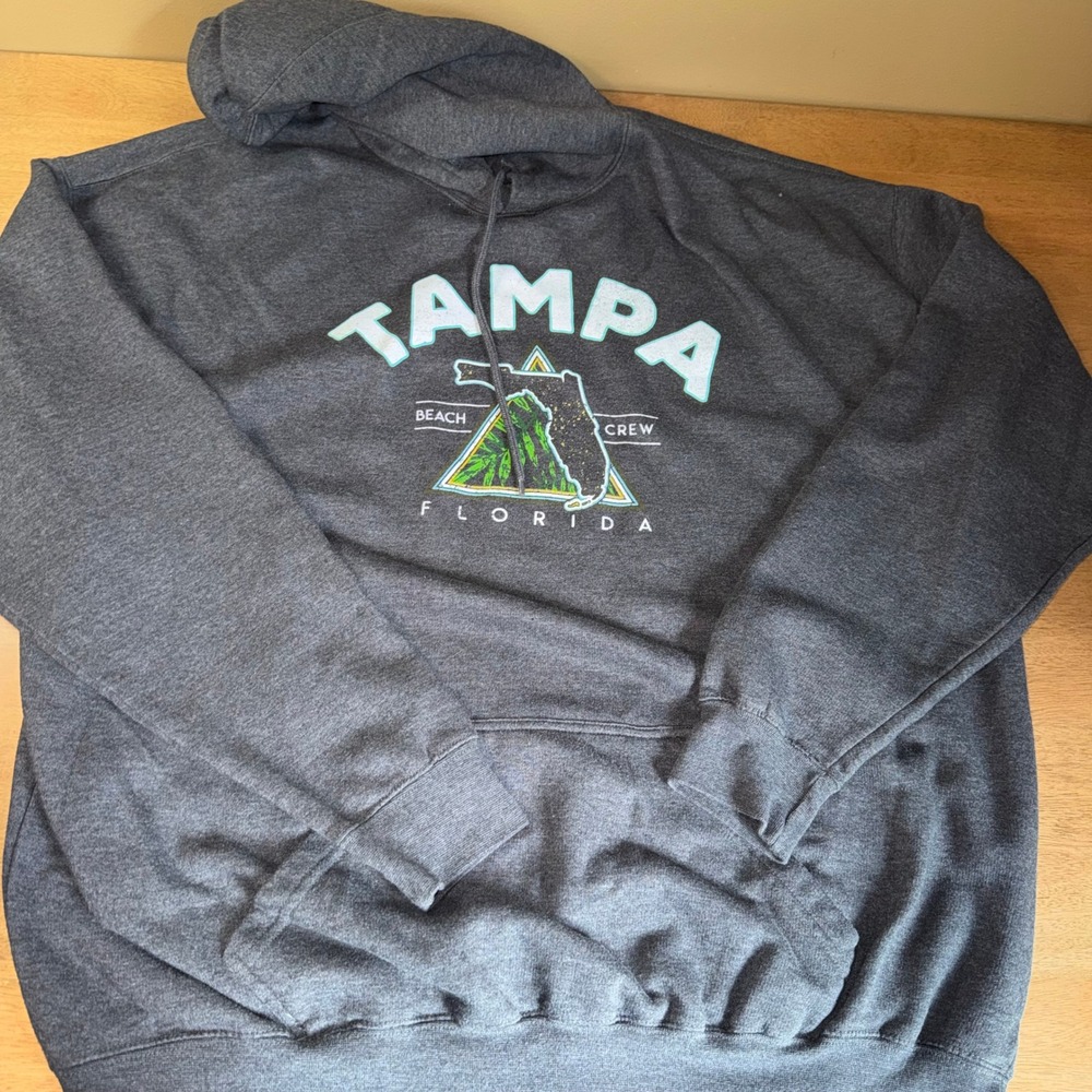 Tampa Florida Beach Crew Hoodie Charcoal Gray Graphic Sweatshirt 2XL